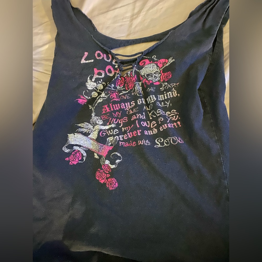 Love poison tank small